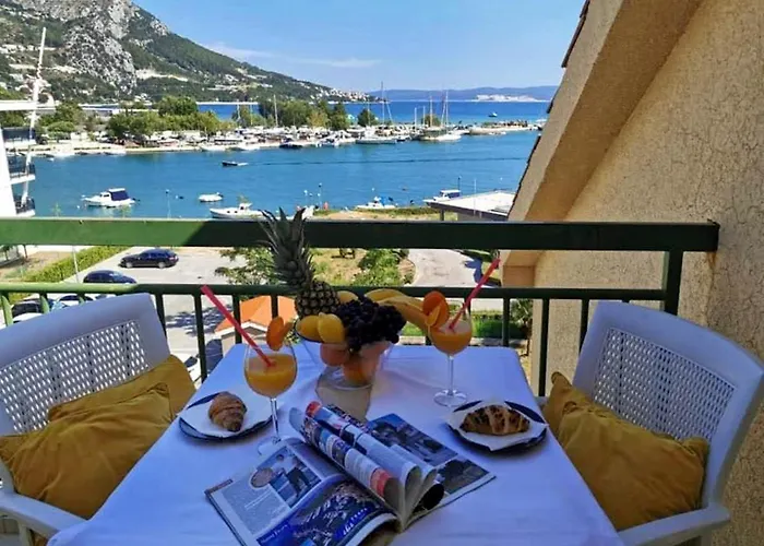 Olmissum Rooftop Sea View